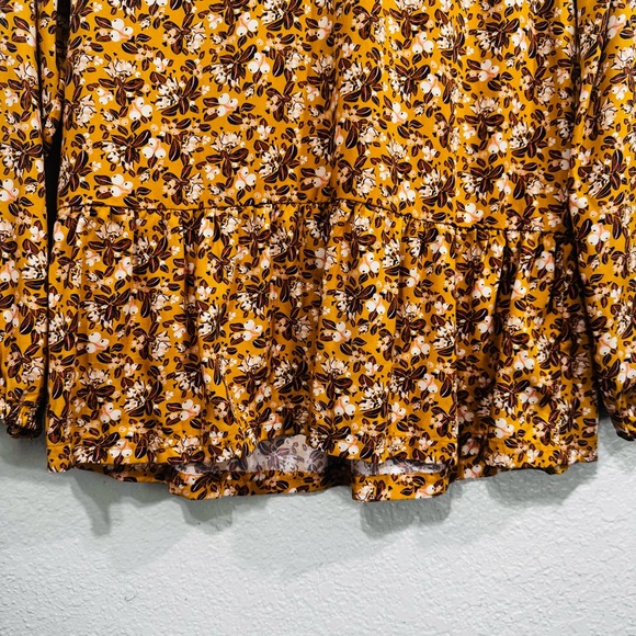 New Patagonia Shallow Moon Women's Floral Top Size XSmall - Picture 7 of 15